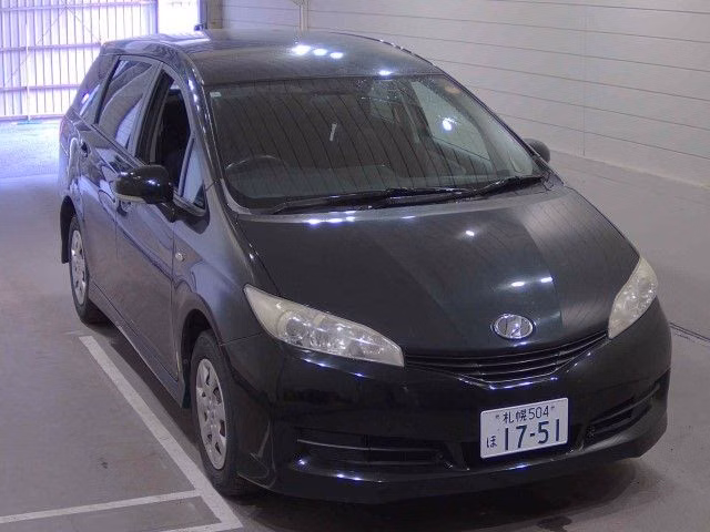 TOYOTA WISH