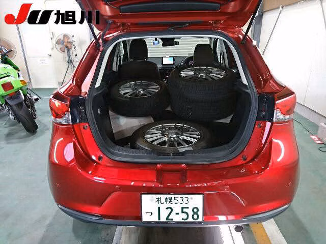 MAZDA MAZDA2