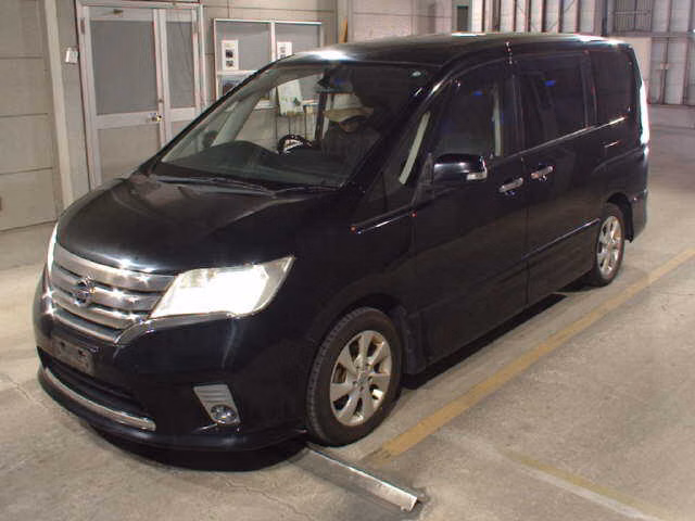 NISSAN SERENA