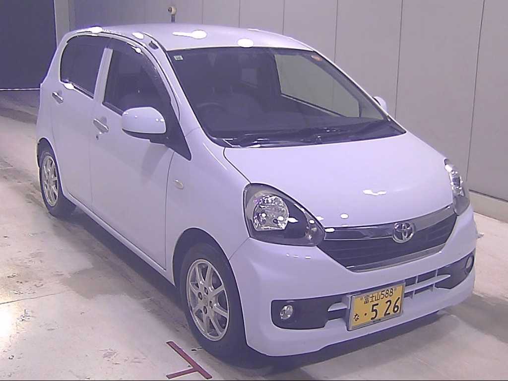 TOYOTA PIXIS EPOCH