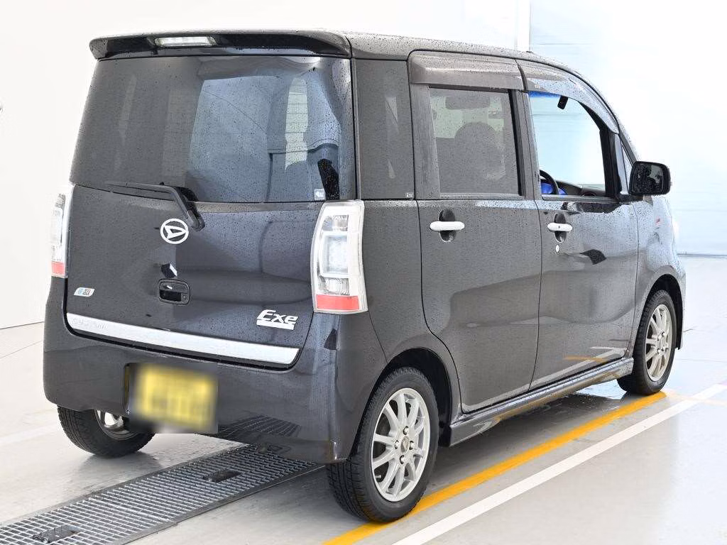 DAIHATSU TANTO EXE