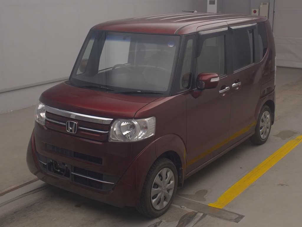 HONDA N-BOX