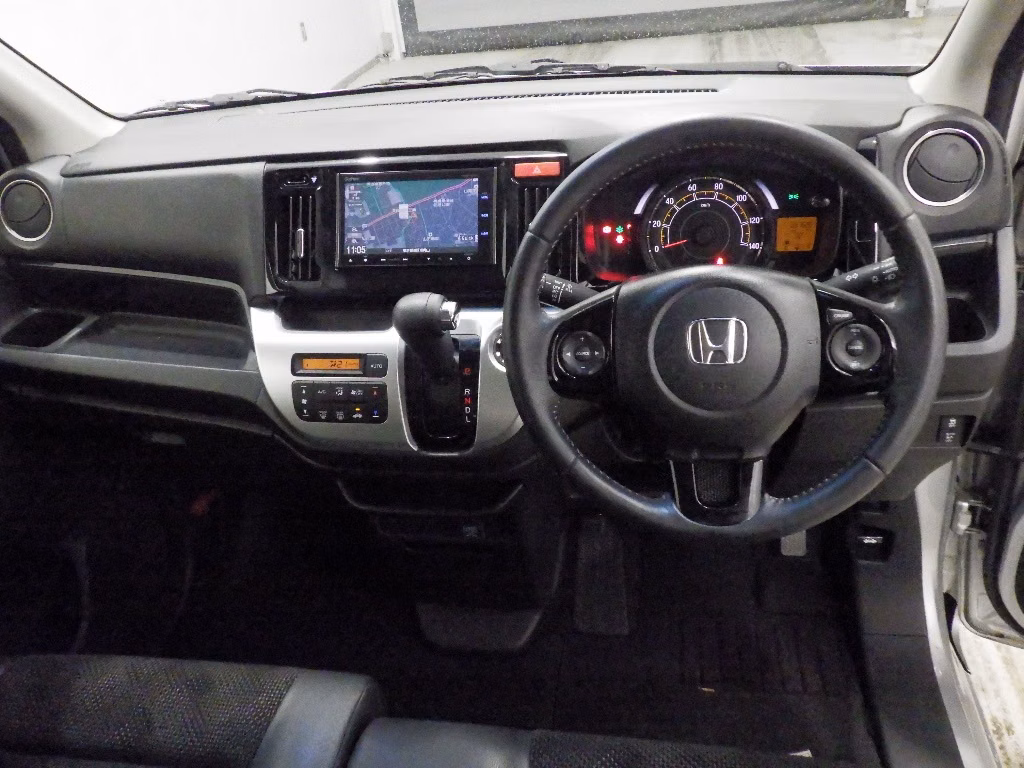 HONDA N-WGN