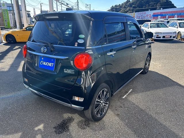 DAIHATSU CAST