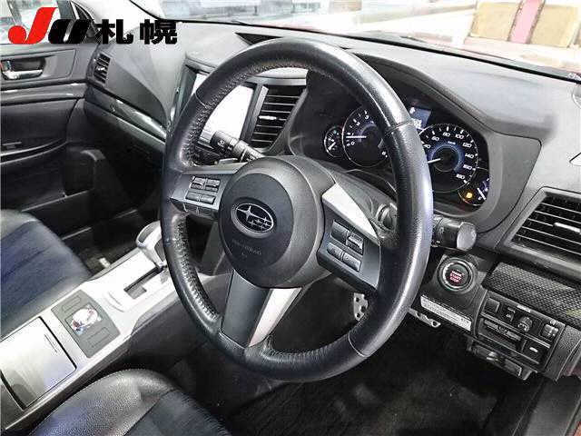 SUBARU LEGACY