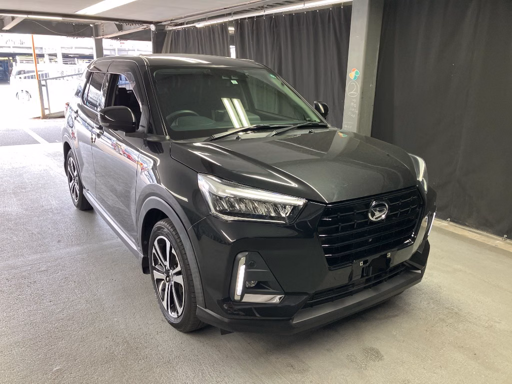 DAIHATSU ROCKY