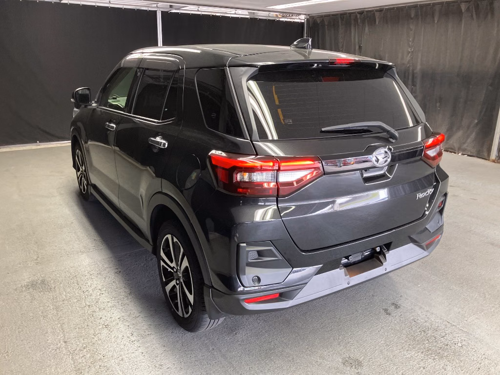 DAIHATSU ROCKY