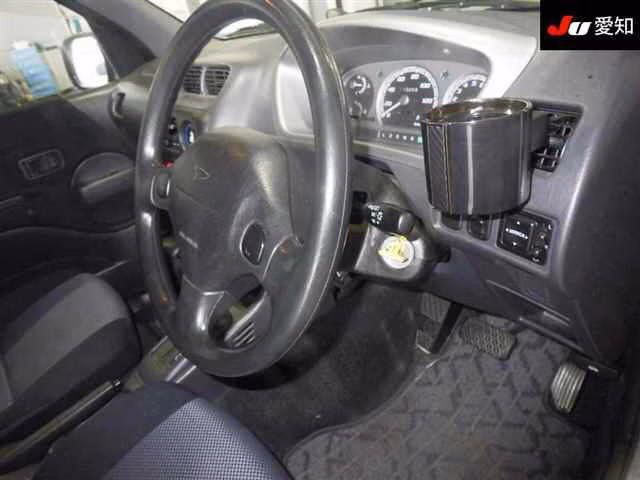 DAIHATSU TERIOS KID