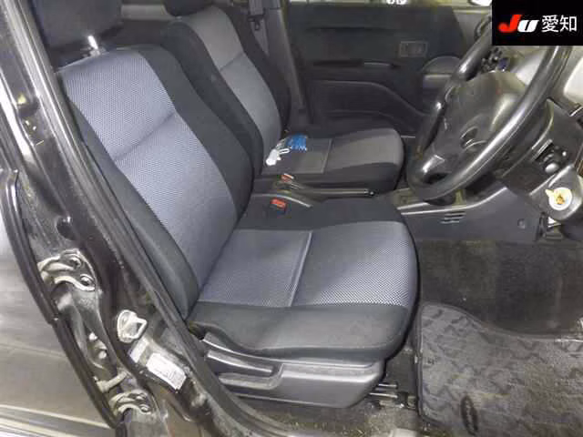 DAIHATSU TERIOS KID