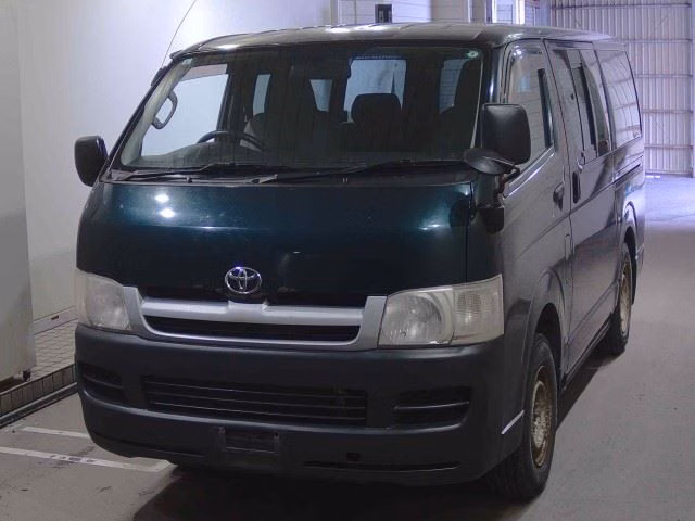 TOYOTA REGIUS ACE