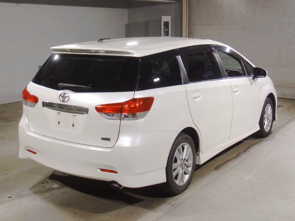 TOYOTA WISH