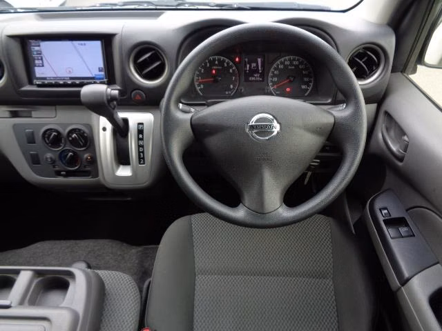 NISSAN CARAVAN