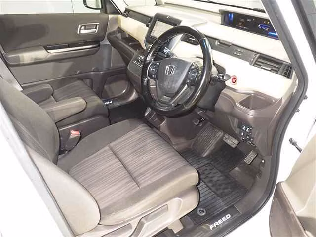 HONDA FREED