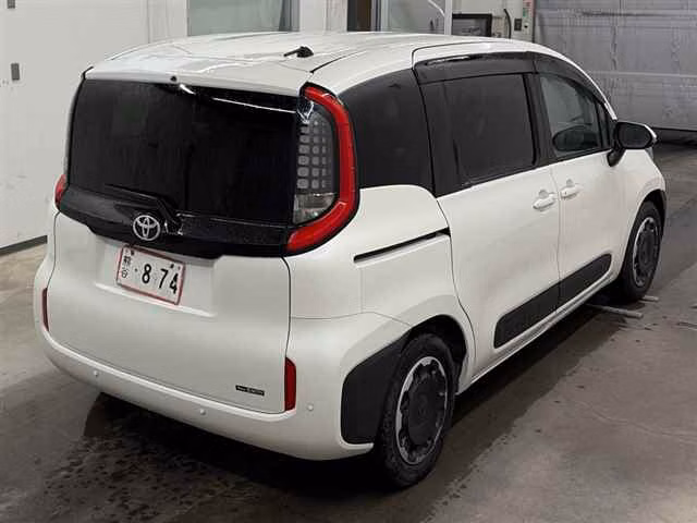 TOYOTA SIENTA