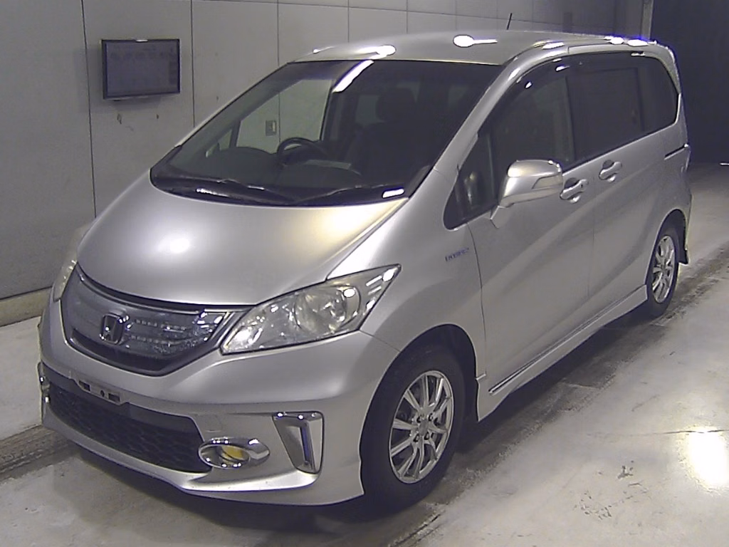 HONDA FREED