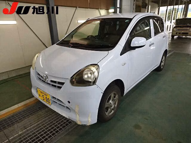 TOYOTA PIXIS EPOCH