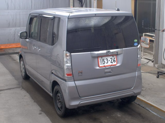 HONDA N-BOX