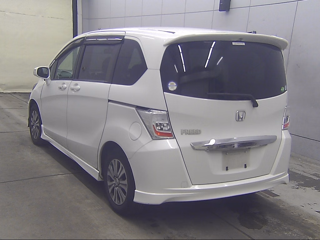 HONDA FREED