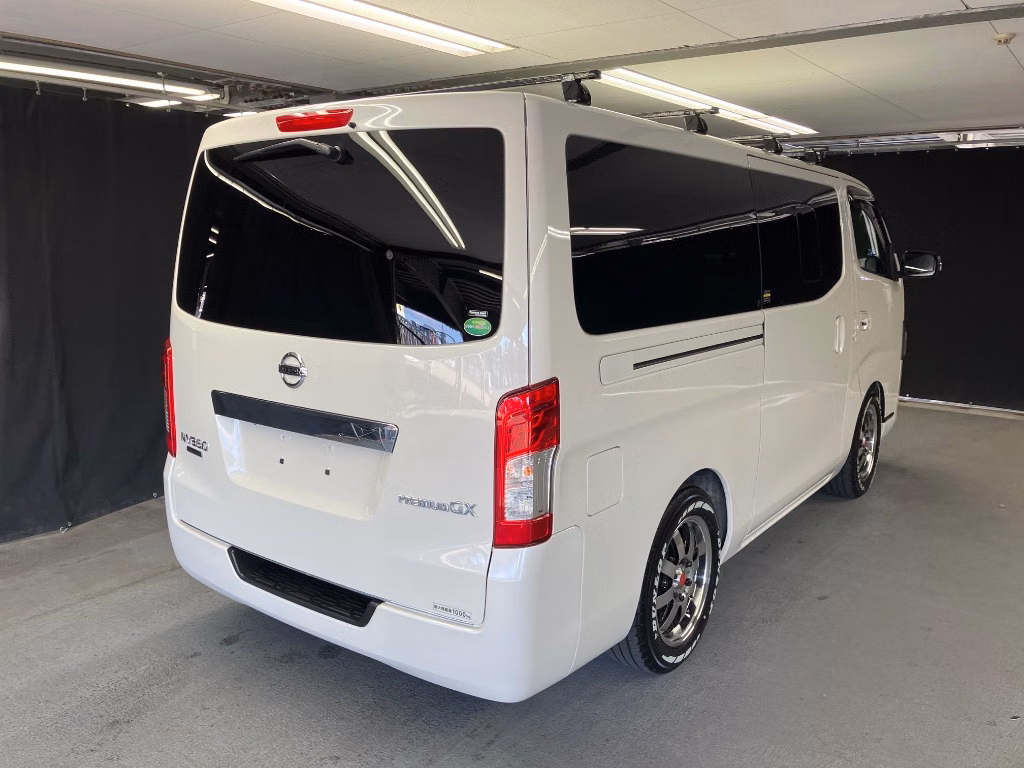 NISSAN NV350 CARAVAN