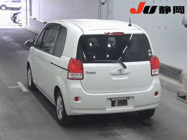 TOYOTA PORTE