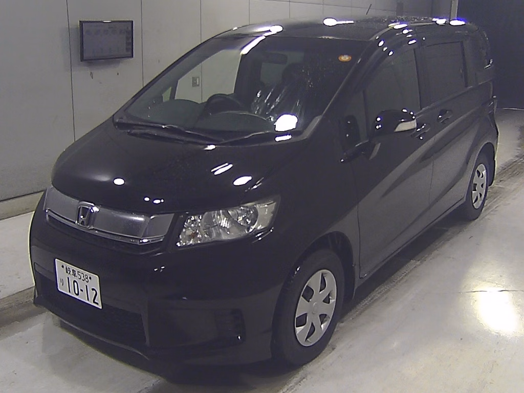 HONDA FREED SPIKE