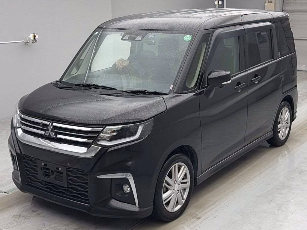 MITSUBISHI DELICA D:2