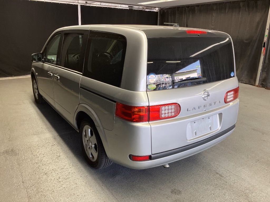 NISSAN LAFESTA