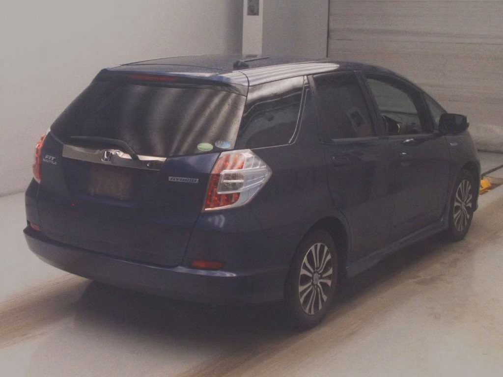HONDA FIT SHUTTLE