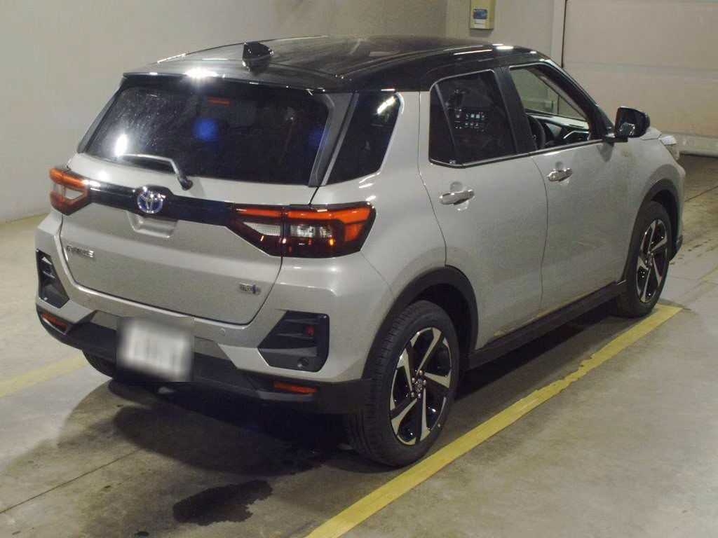 TOYOTA RAIZE