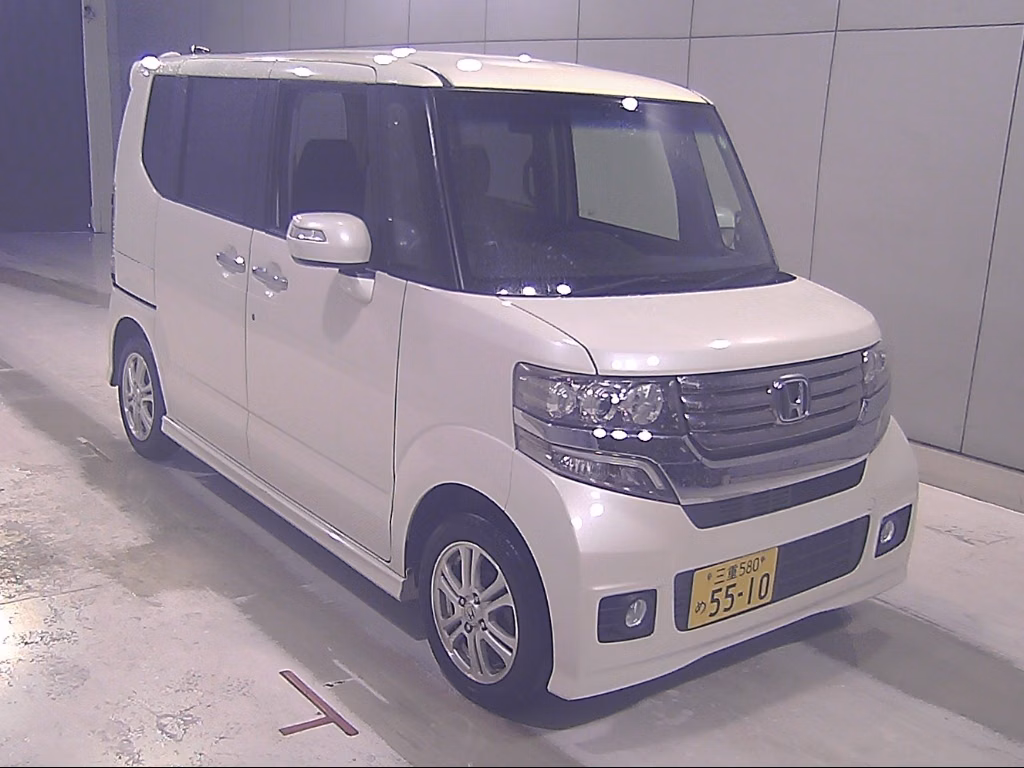HONDA N-BOX