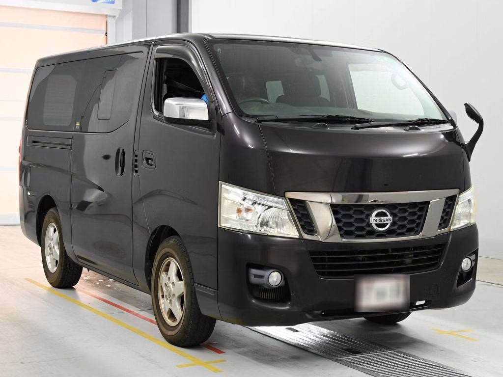 NISSAN NV350 CARAVAN