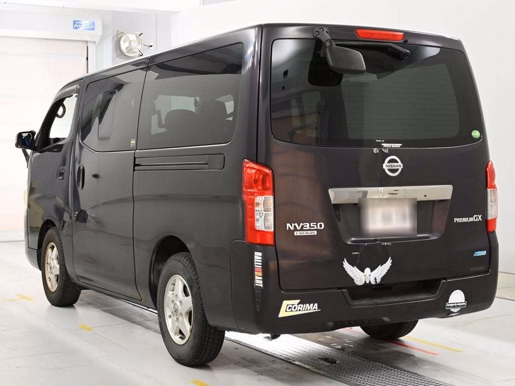 NISSAN NV350 CARAVAN