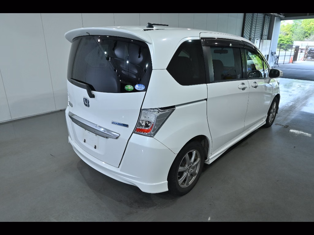 HONDA FREED