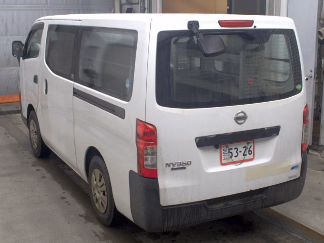 NISSAN NV350 CARAVAN