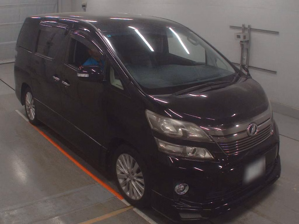 TOYOTA VELLFIRE