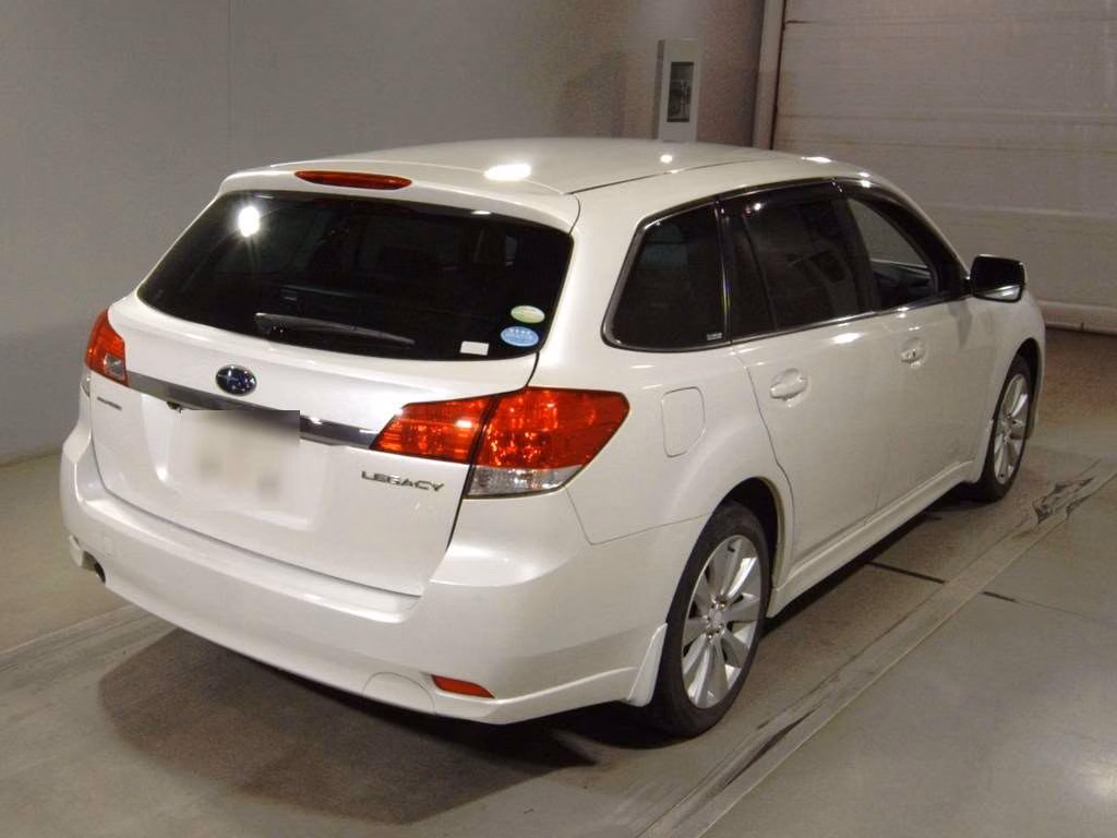 SUBARU LEGACY