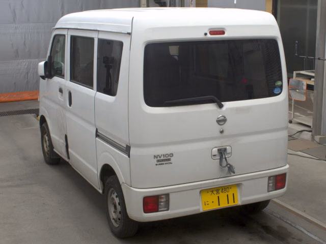 NISSAN NV100 CLIPPER
