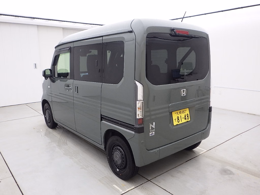 HONDA N-VAN