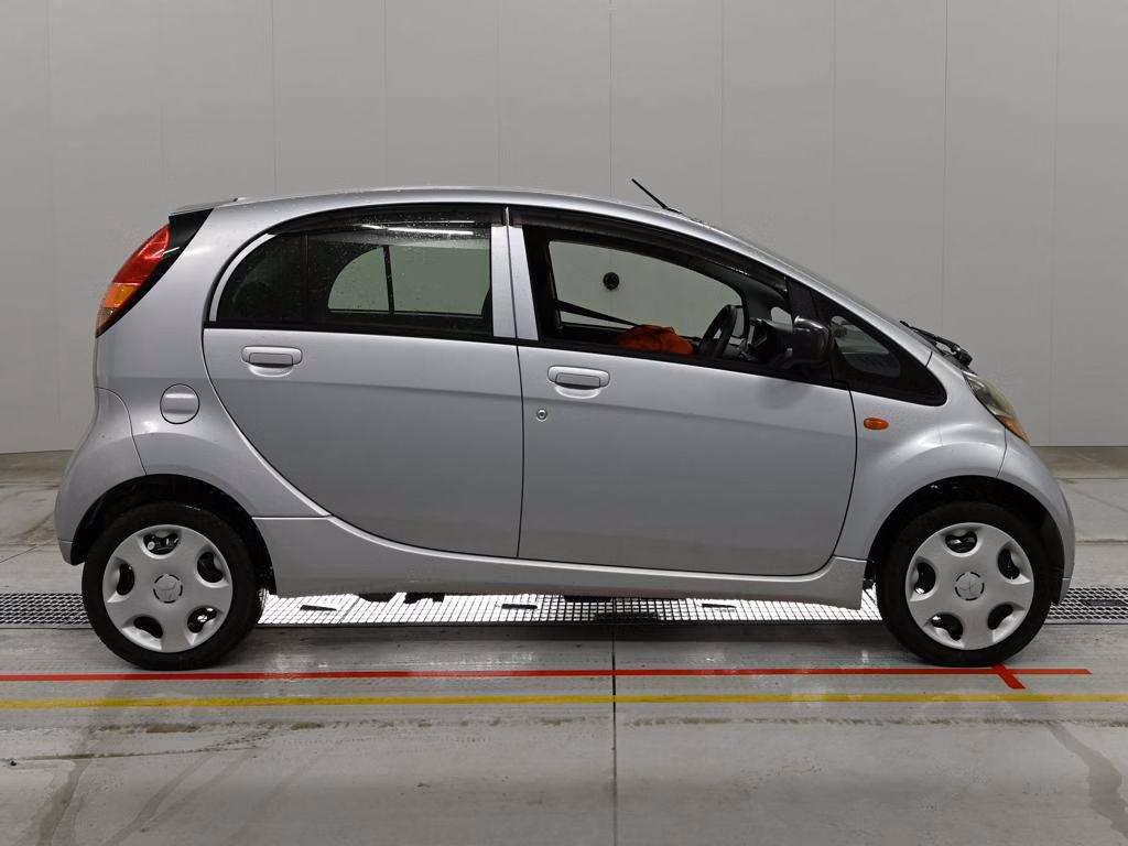 MITSUBISHI I-MIEV