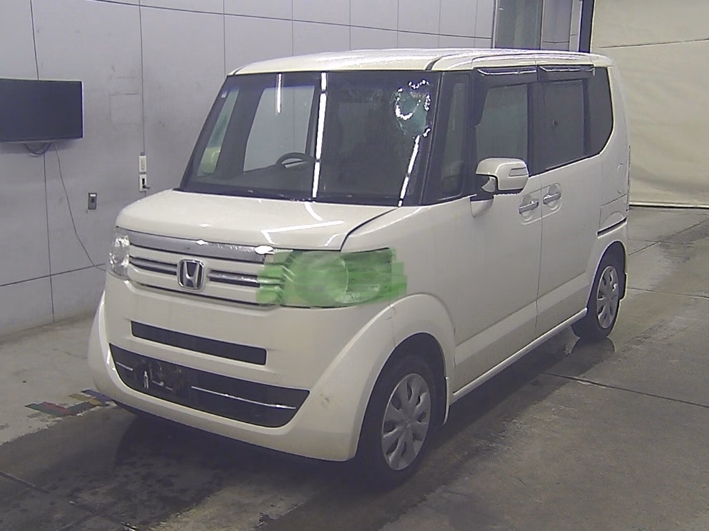 HONDA N-BOX