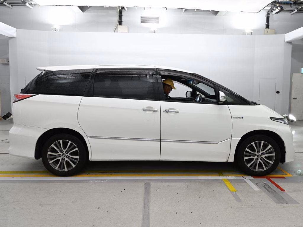 TOYOTA ESTIMA
