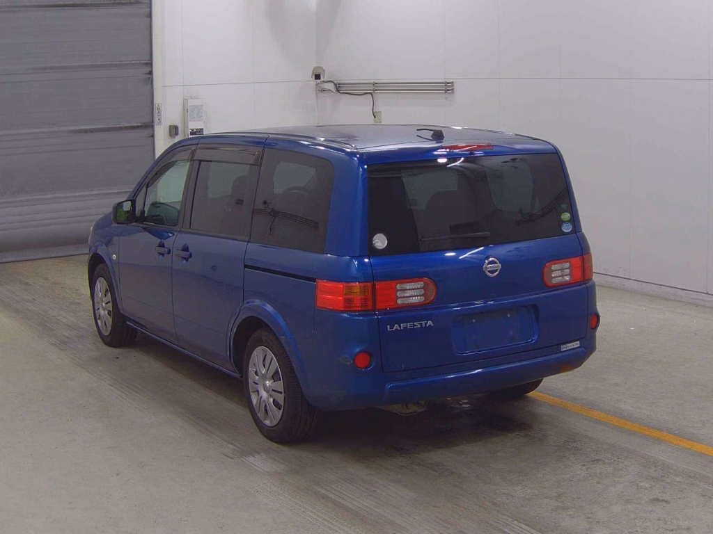 NISSAN LAFESTA