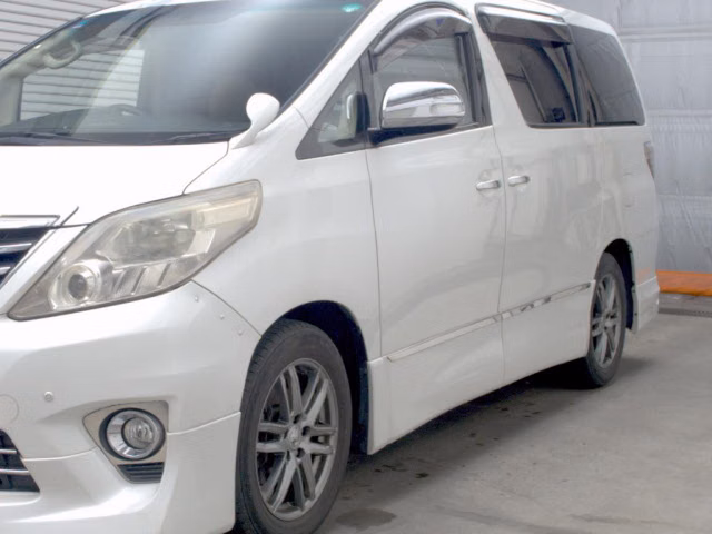 TOYOTA ALPHARD