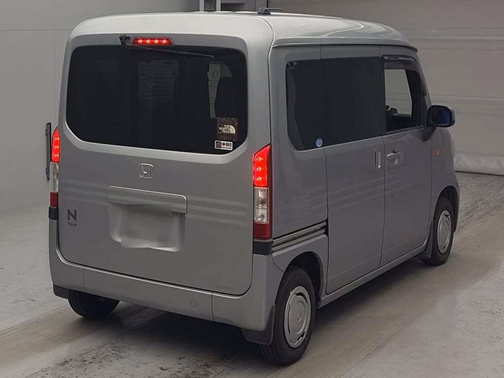 HONDA N-VAN