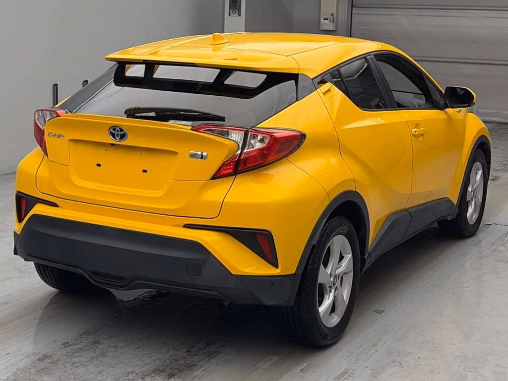 TOYOTA C-HR