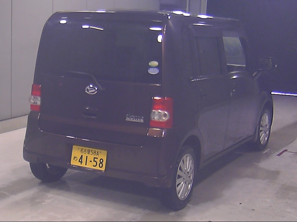 DAIHATSU MOVE CONTE