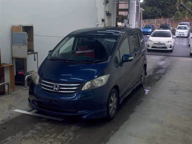 HONDA FREED