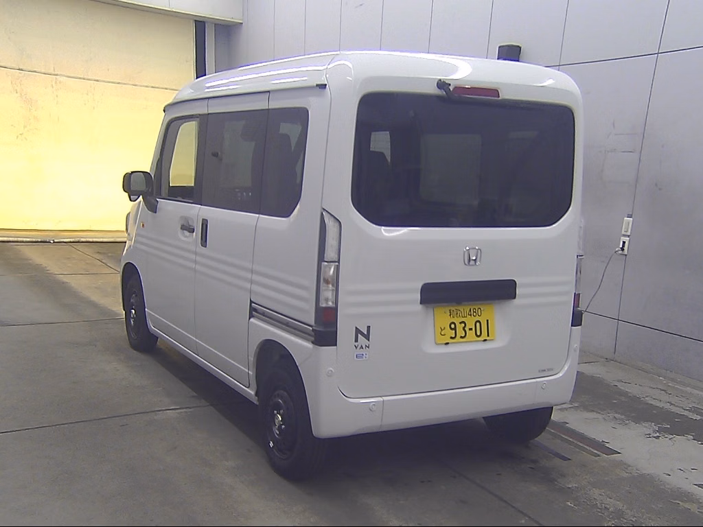 HONDA N-VAN