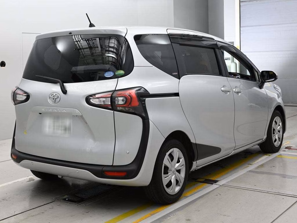 TOYOTA SIENTA