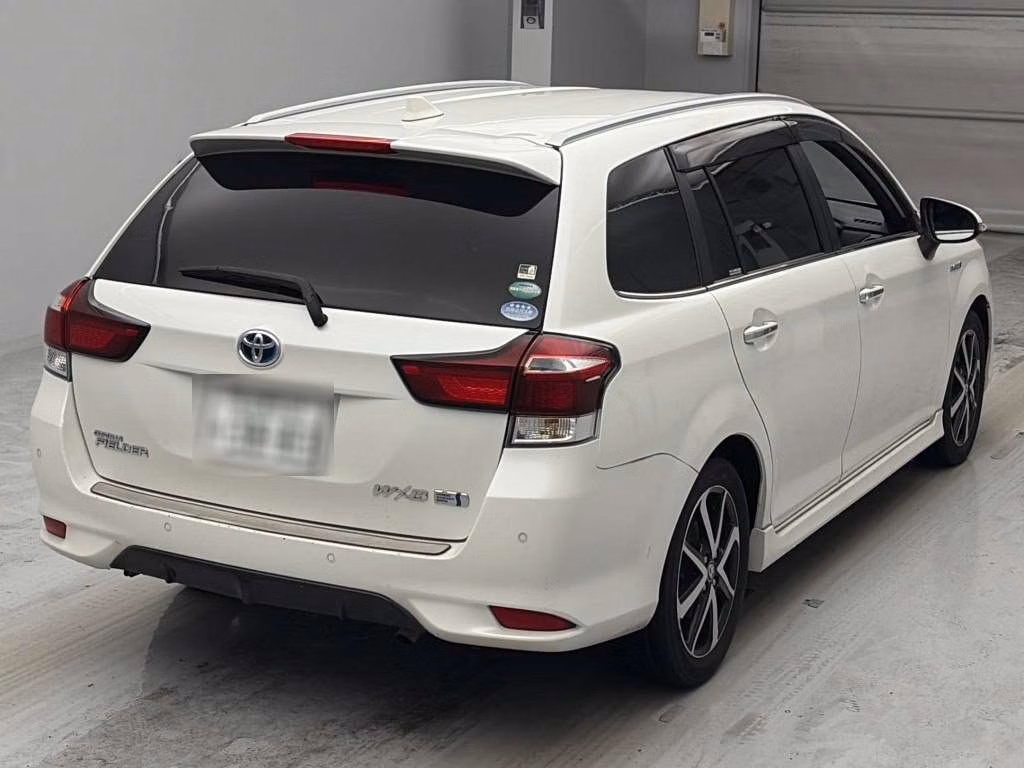 TOYOTA COROLLA FIELDER